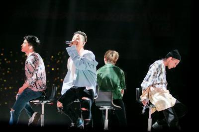 Bigbang 4人でファンイベント開催 爆笑トークや新曲も披露 17 05 29 邦楽ニュース 音楽情報サイトrockinon Com ロッキング オン ドットコム