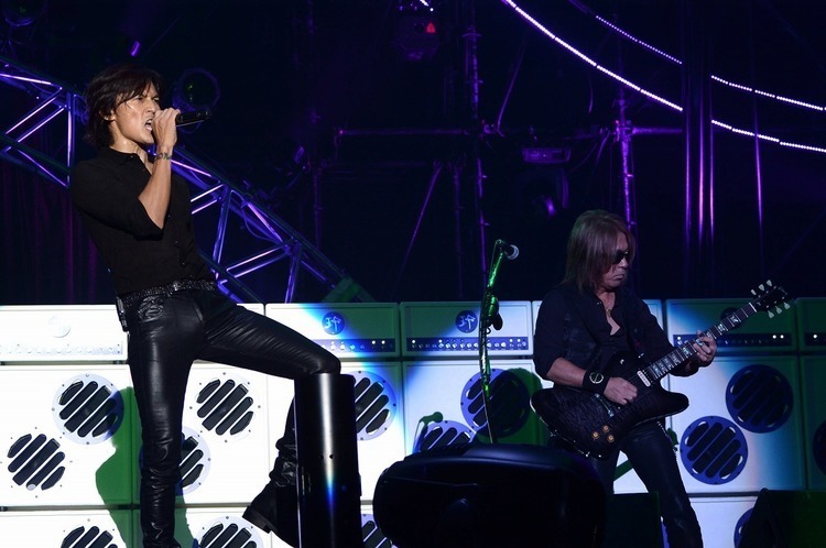 B'z、9mm、[Alexandros]、MAN WITH A MISSIONら集結！ロックに染まった「ドリフェス」初日レポ！ - B'z／pic by 達川範一